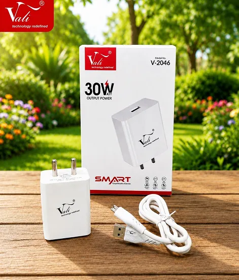 VALI V-2046 TYPE C 30W FAST CHARGER